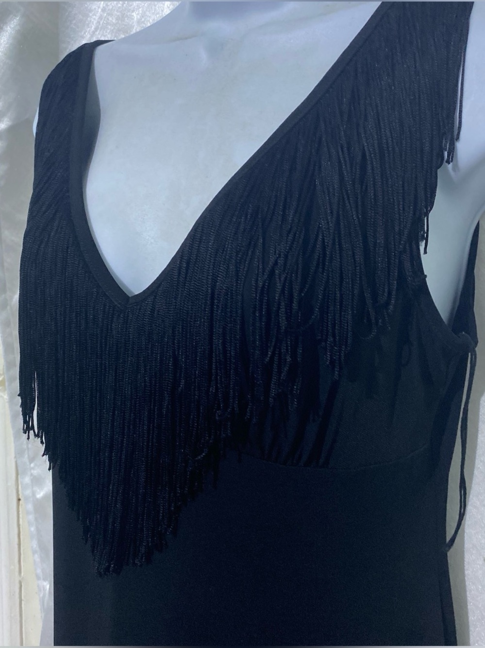 Y2K Donna Morgan Black Fringe V-Neck Sleeveless Dress
